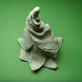 глиняный декоративный колокольчик