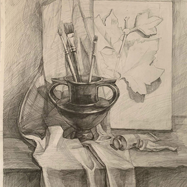 Натюрморт с гипсовой розеткой