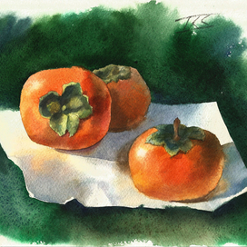 На зеленом фоне