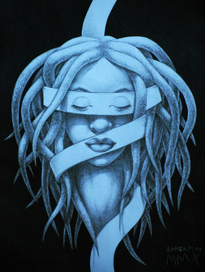 улыбающаяся девушка