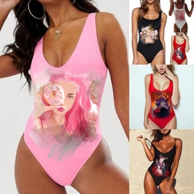 Мерч для коллекции купальников