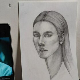 Серия зарисовок карандашом