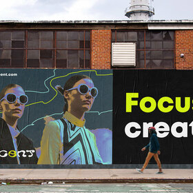 Примеры работы с брендом, логотипом, айдентики, фирменного с