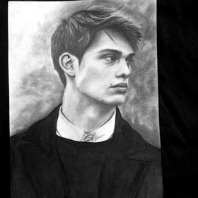 Nickolas Galitzine