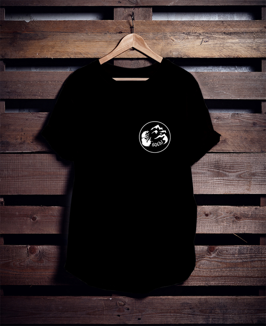 Main free hanging t shirt mockup