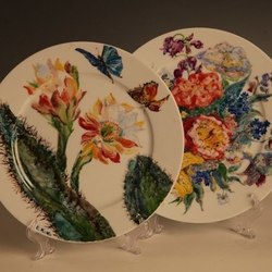 Роспись тарелок на ботаническую тему