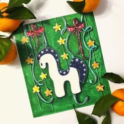 игрушка лошадка