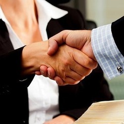   Юридическая фирма «Правовая Основа» предоставит помощь в решении самых различных правовых ситуаций жителям и организациям.