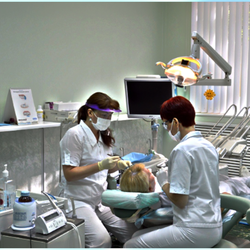  Качественное лечение зубов в клинике «Марита»