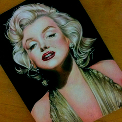 Портрет Мэрилин
