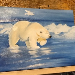 Весёлый медведь