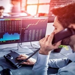 Наилучший брокер для выгодных инвестиций «KIEXO»