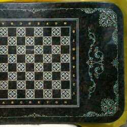 Гранитный шахматный стол с орнаментами сусальным золотом 