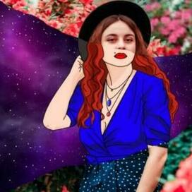 Космическая девушка