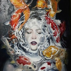 Девушка с карпами