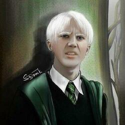 Драко Малфой: – Учишься балету, Поттер?😏😏😏