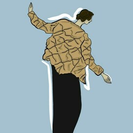 Девушка на голубом фоне