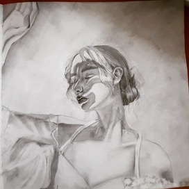 Девушка под лучами солнца