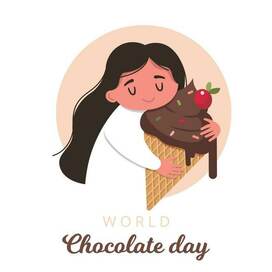 Счастливая девочка с шоколадным вафельным рожком