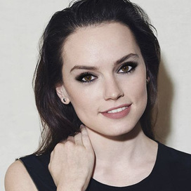 Daisy Ridley Smile 