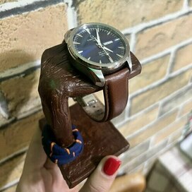 Подставка для часов (без часов:))