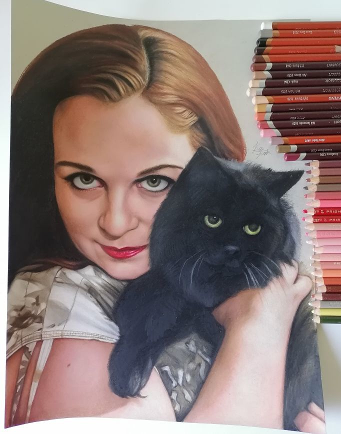 Портрет профессиональными карандашами