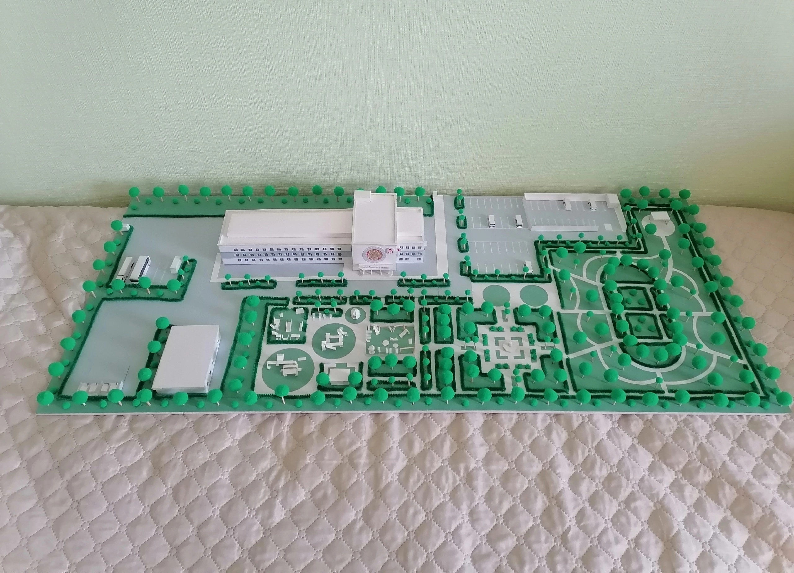 Макет здания и территории