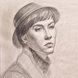 Портрет девушки в шляпке