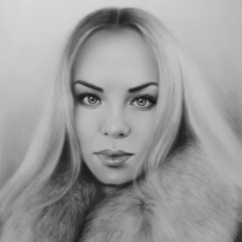 Портрет девушки (сухая кисть)