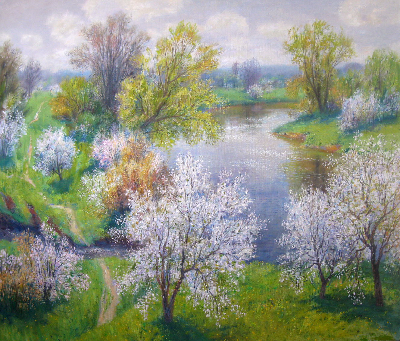 Торжествующий май