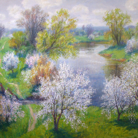 Торжествующий май