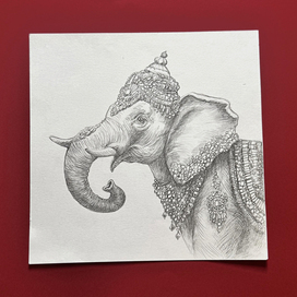 церемониальный слон