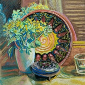 Натюрморт на фоне зеркала