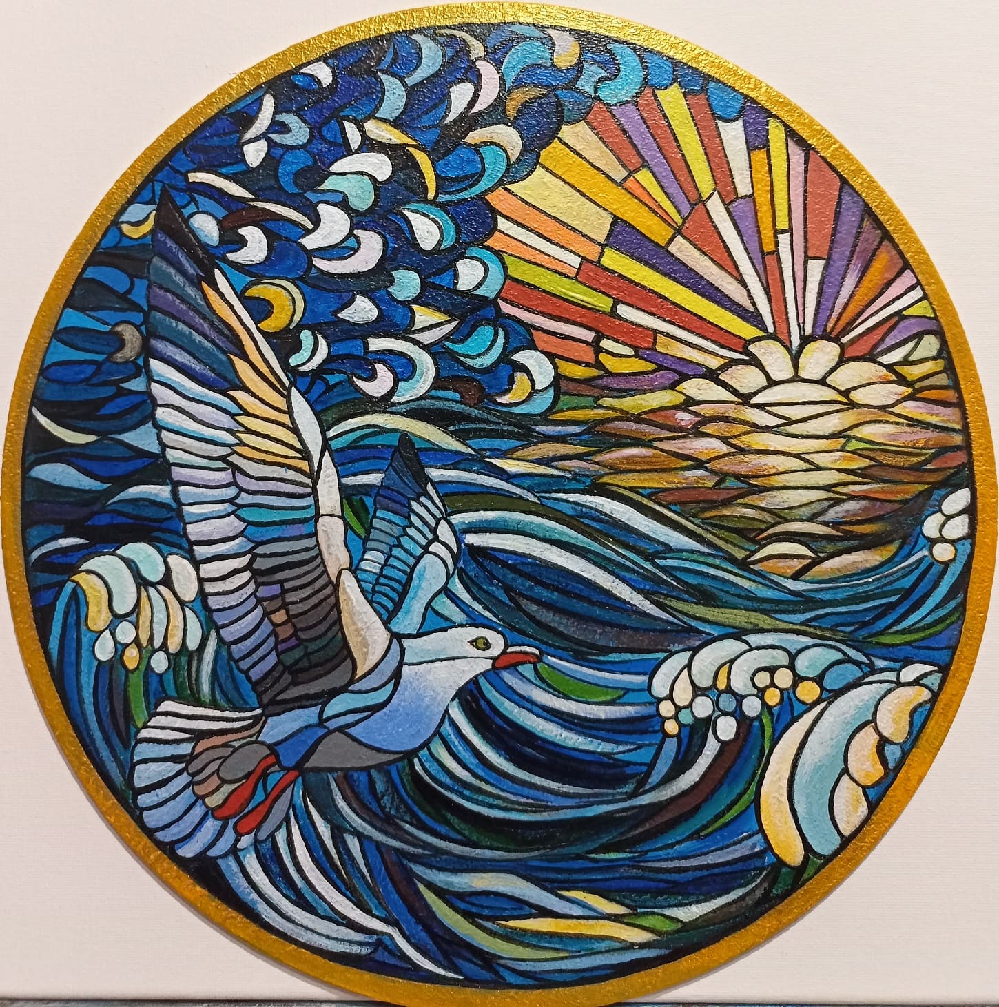 Чайка над штормовым морем