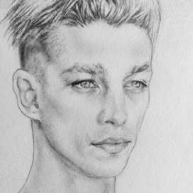 Ash Stymest 