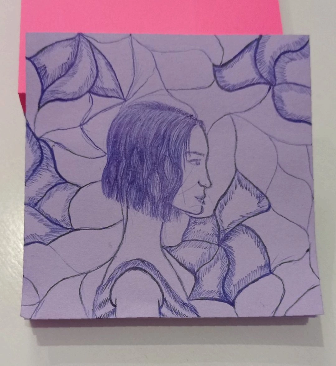 Загадочная девушка