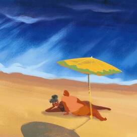 Романтичная пара на берегу моря 