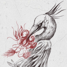 Серая цапля с красным цветком