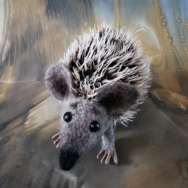 Ежик готовится к спячке 