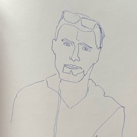 Мужская складка на лбу