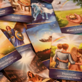 Серия карт, нарисованных на заказ