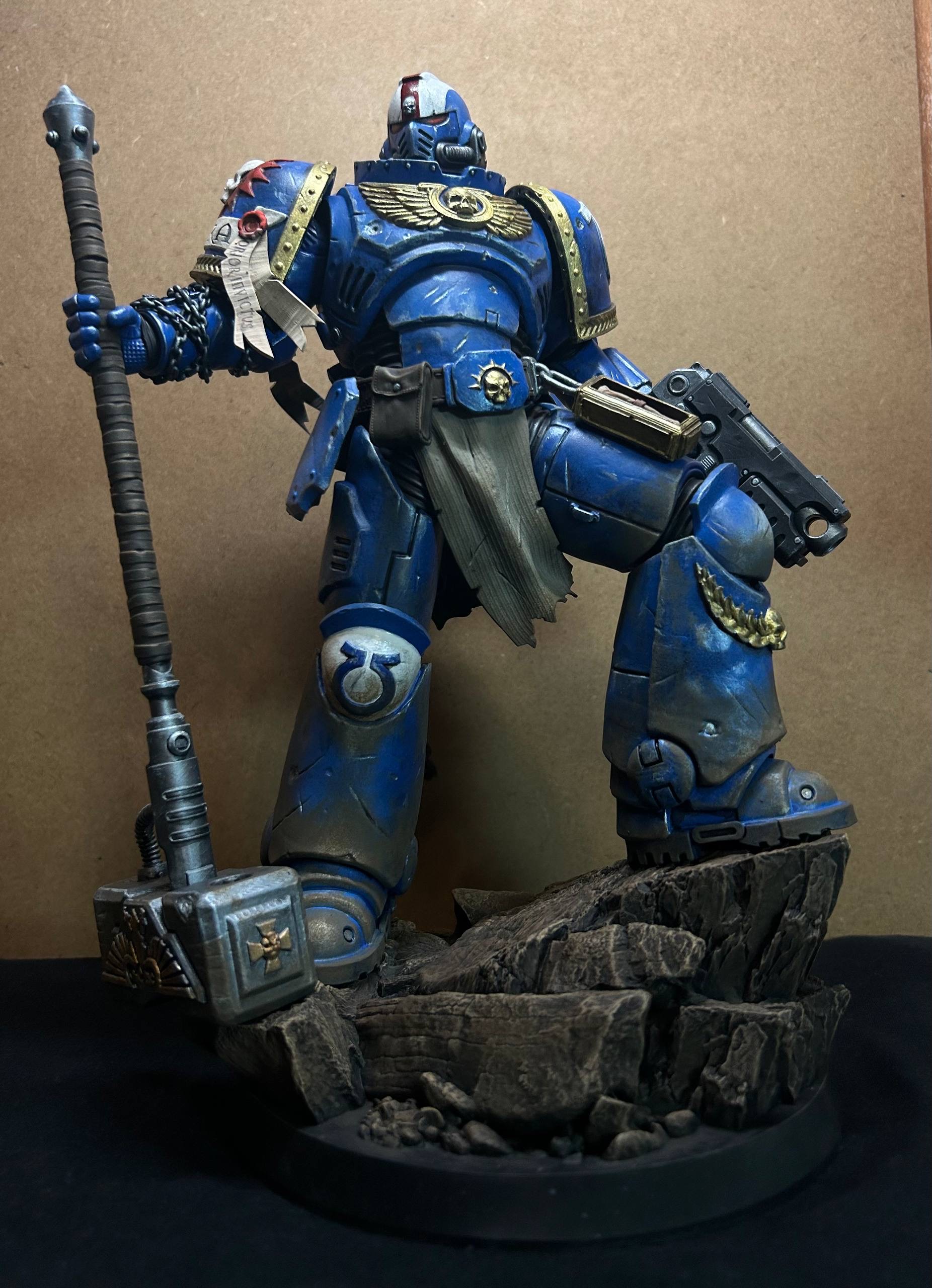 DEMETRIAN TITUS WARHAMMER 40000 фигурка