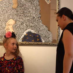 Я с Лизой на выставке"Бонапарт--медиа"(июль.2012г.)