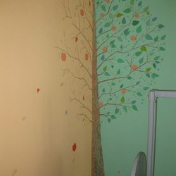 дерево на стене