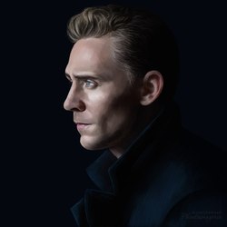 Tom Hiddleston