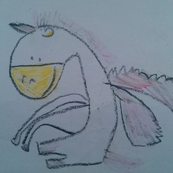 Плюшевый единорог