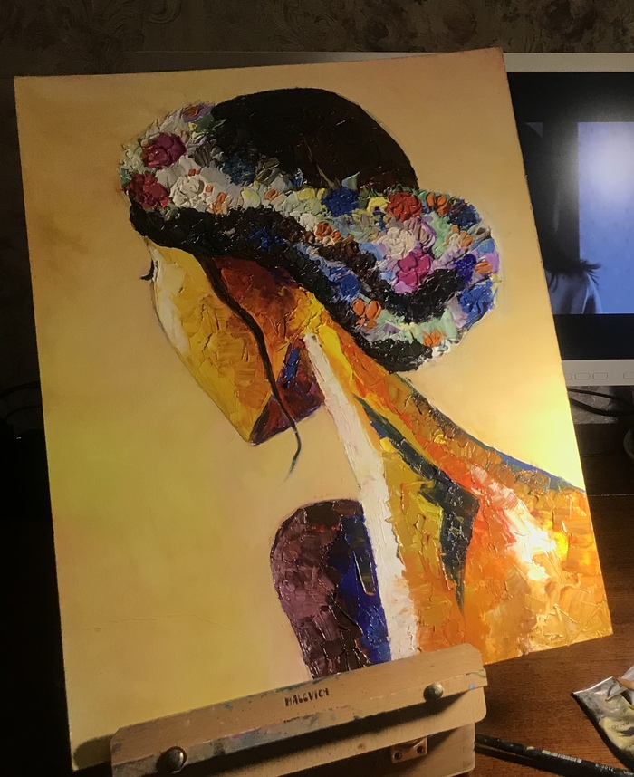 Девушка с цветами в волосах