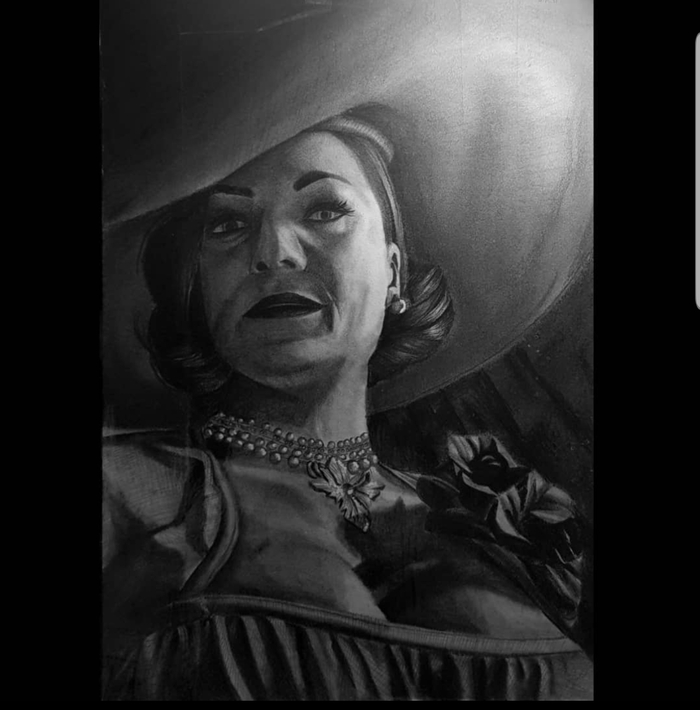 Леди Димитреску 