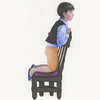 Мальчик на стуле