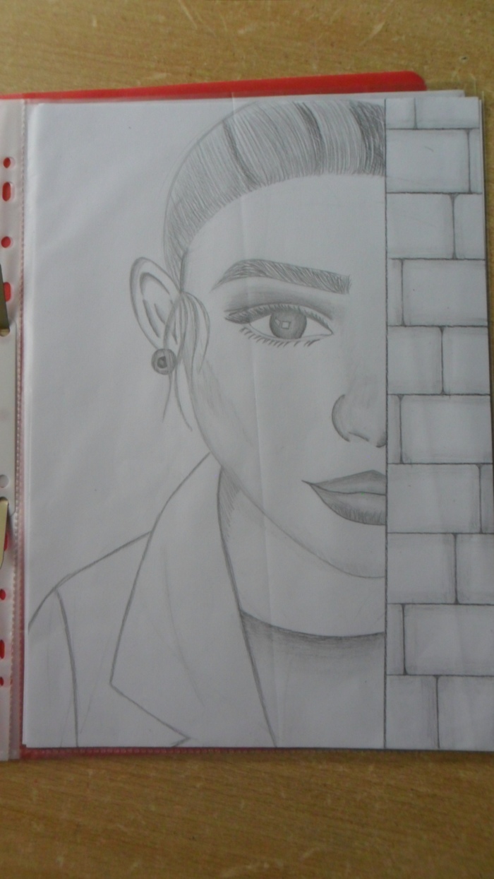 Красивая девушка